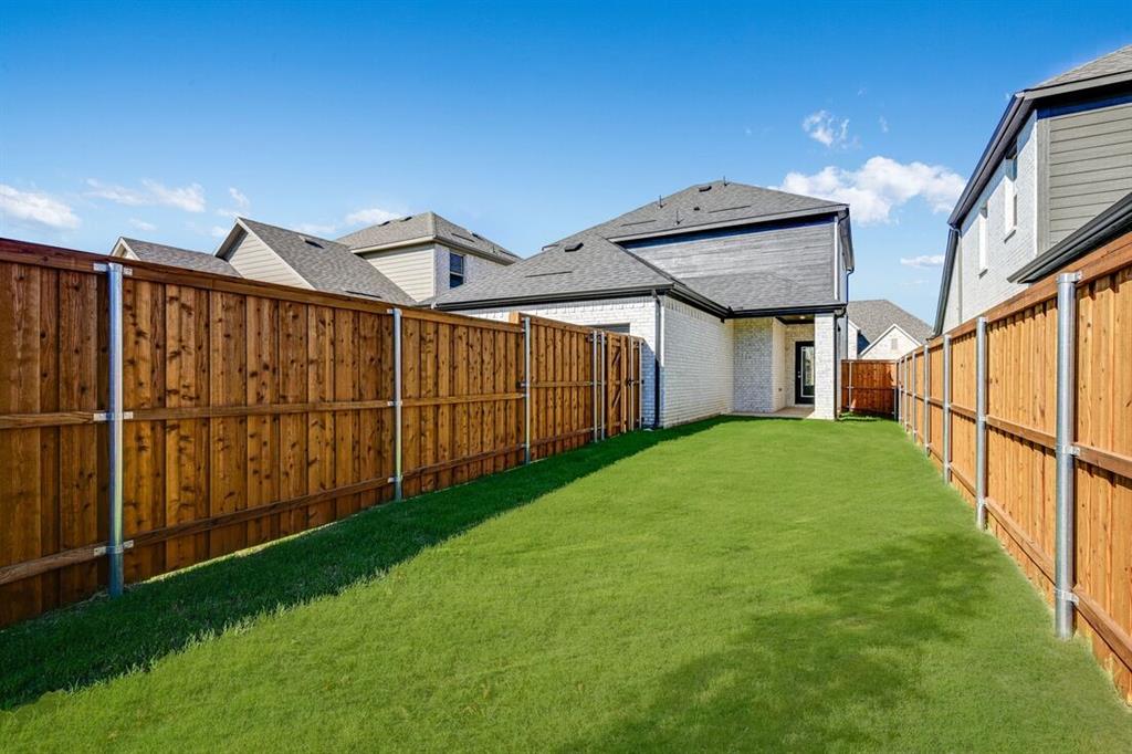 3309 Little Bluestem Road Celina, TX 75009 - Photo 28 of 40 3309 Little Bluestem ~ Ready Now