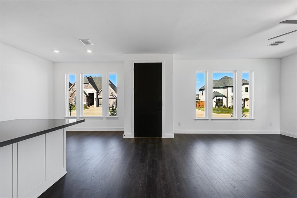 3309 Little Bluestem Road Celina, TX 75009 - Photo 10 of 40 3309 Little Bluestem ~ Ready Now