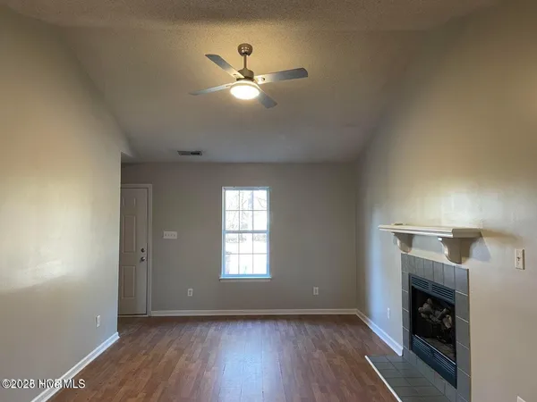 $1,150 | 202 Deer Creek Drive, Jacksonville, NC 28546