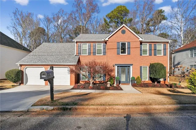 $3,040 | 1234 Carriage Trace Circle, Stone Mountain, GA 30087