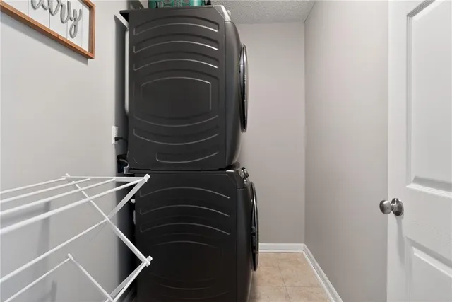 $3,040 | 1234 Carriage Trace Circle, Stone Mountain, GA 30087