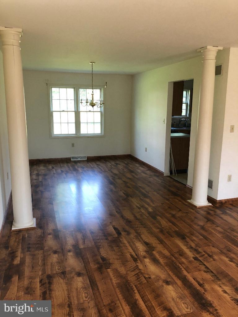 326 Partridge Drive Lititz, PA 17543 - Photo 2 of 21 Gallery Image 2