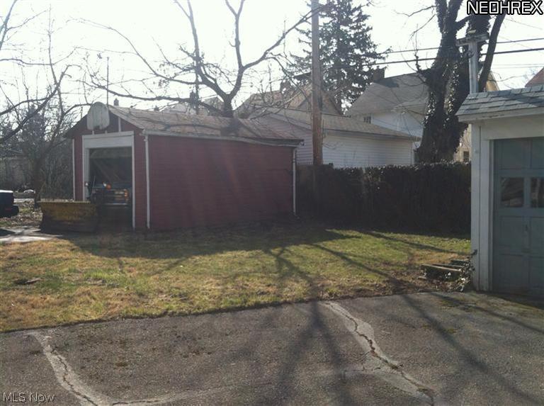 3516 Bainbridge Road Cleveland, OH 44118 - Photo 8 of 10