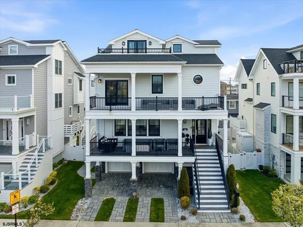 $4,899,000 | 102 South Essex Avenue, Margate City, NJ 08402