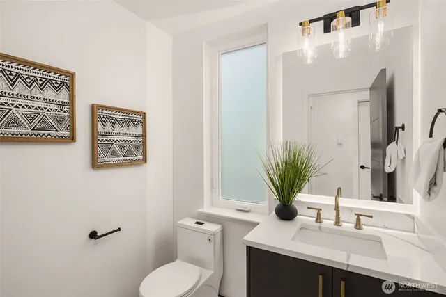 $1,579,000 | 1801 29th Avenue South, Seattle, WA 98144