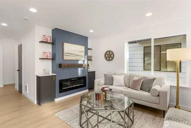 $1,579,000 | 1801 29th Avenue South, Seattle, WA 98144