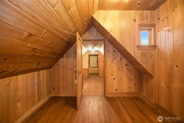 $1,999,980 | 3026 Marine Drive, Bremerton, WA 98312