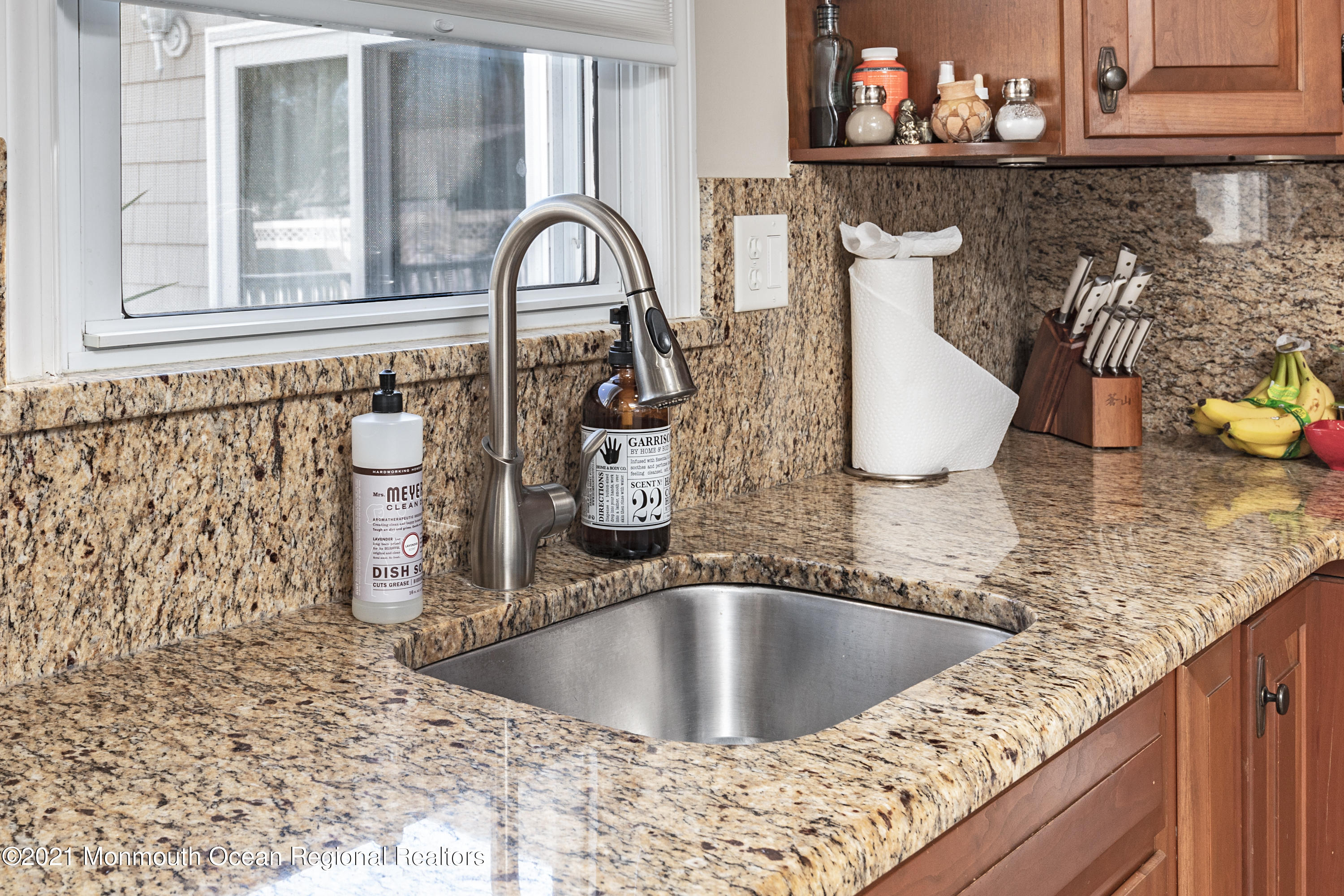 1316 Sleepy Hollow Road Point Pleasant, NJ 08742 - Photo 17 of 43 Kitchen (8)