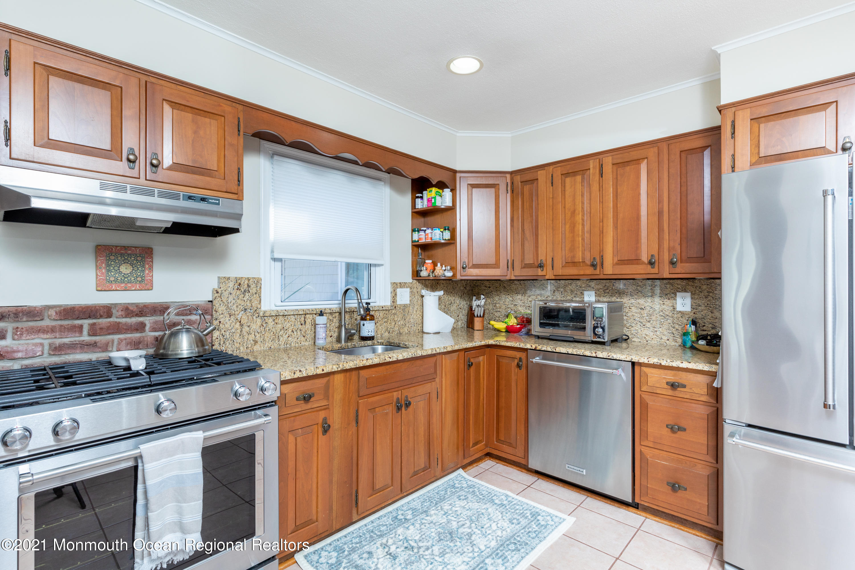 1316 Sleepy Hollow Road Point Pleasant, NJ 08742 - Photo 21 of 43 Kitchen&