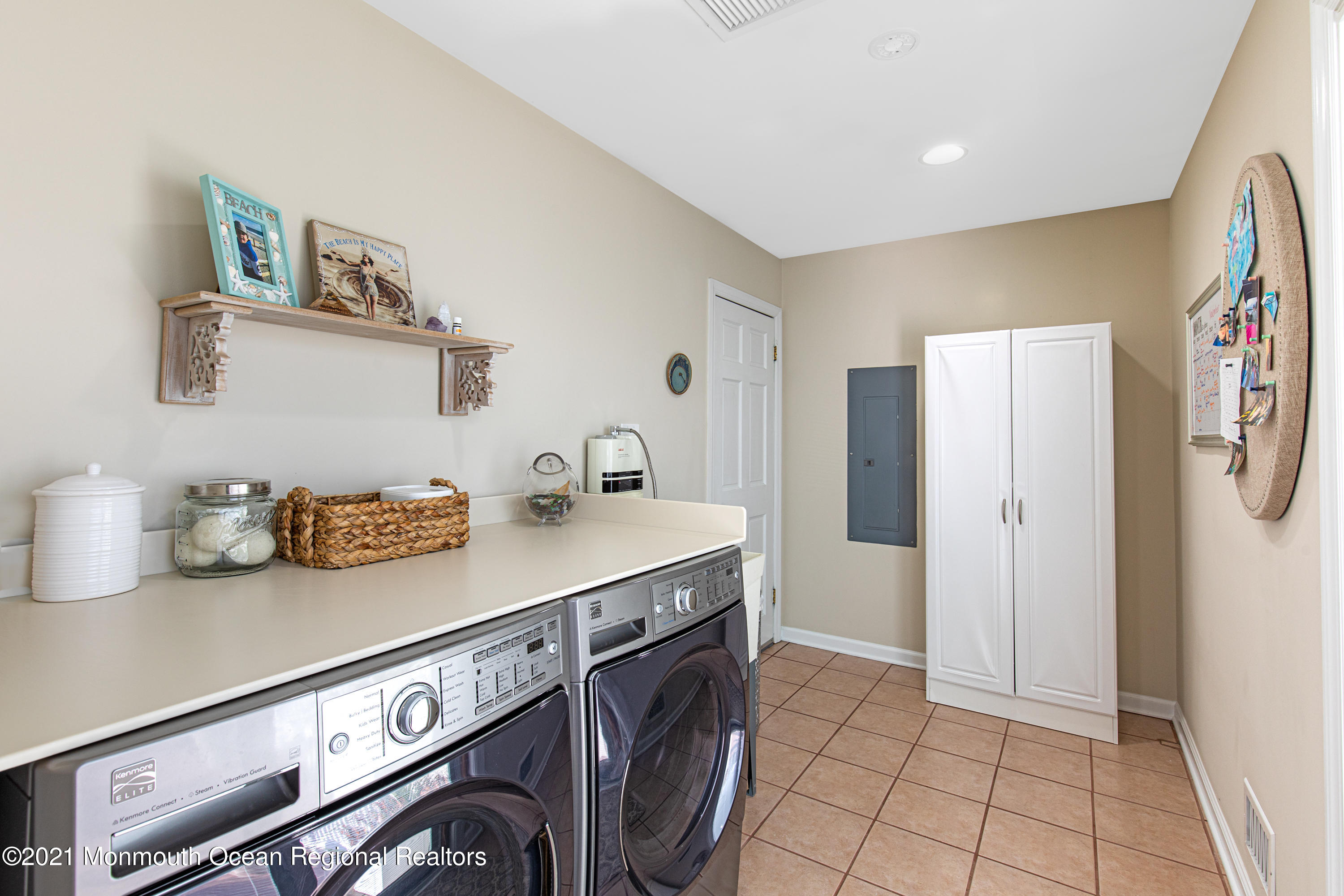 1316 Sleepy Hollow Road Point Pleasant, NJ 08742 - Photo 22 of 43 Laundry Room (1)