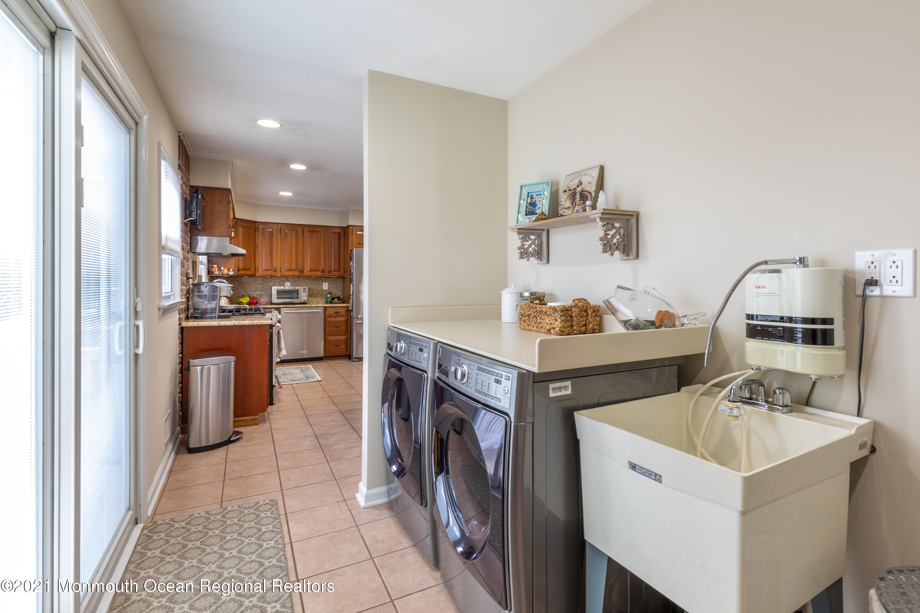 1316 Sleepy Hollow Road Point Pleasant, NJ 08742 - Photo 23 of 43 Laundry Room (2)