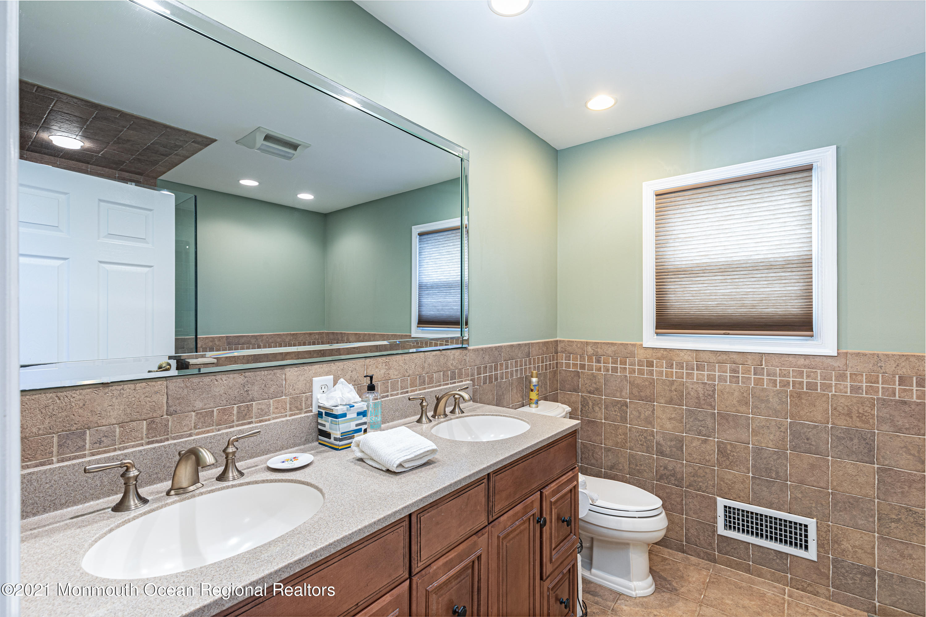 1316 Sleepy Hollow Road Point Pleasant, NJ 08742 - Photo 34 of 43 Master Bath