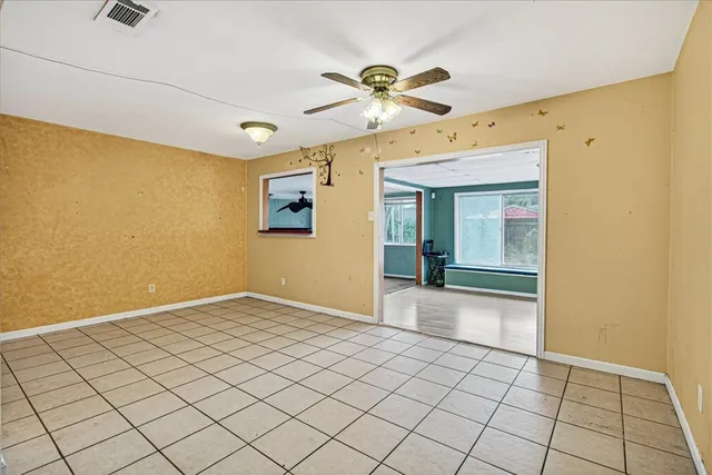 $1,800 | 2114 Colorado Street, Kingsville, TX 78363