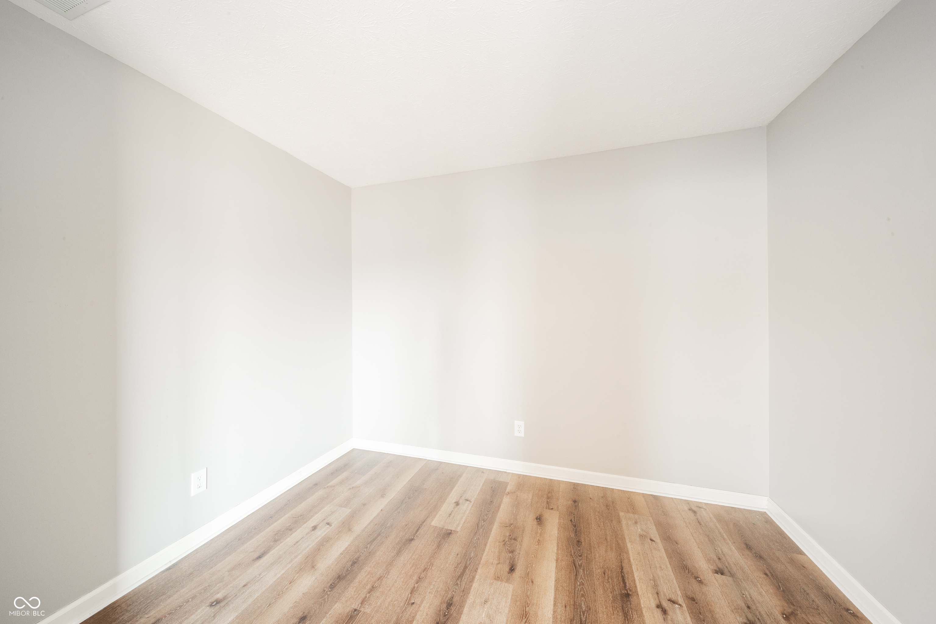 6746 Knollcrest Way Pendleton, IN 46064 - Photo 17 of 32