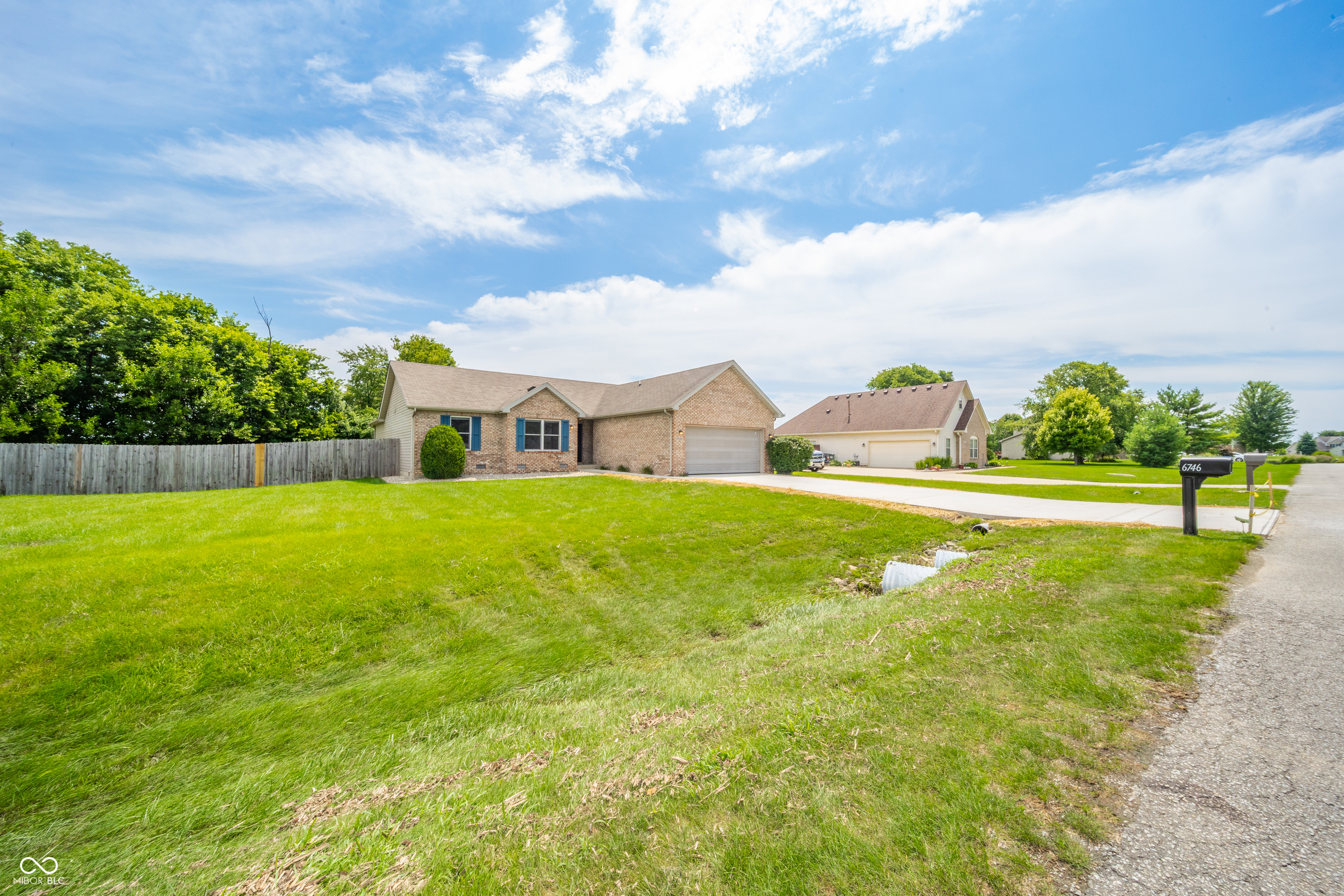 6746 Knollcrest Way Pendleton, IN 46064 - Photo 7 of 32