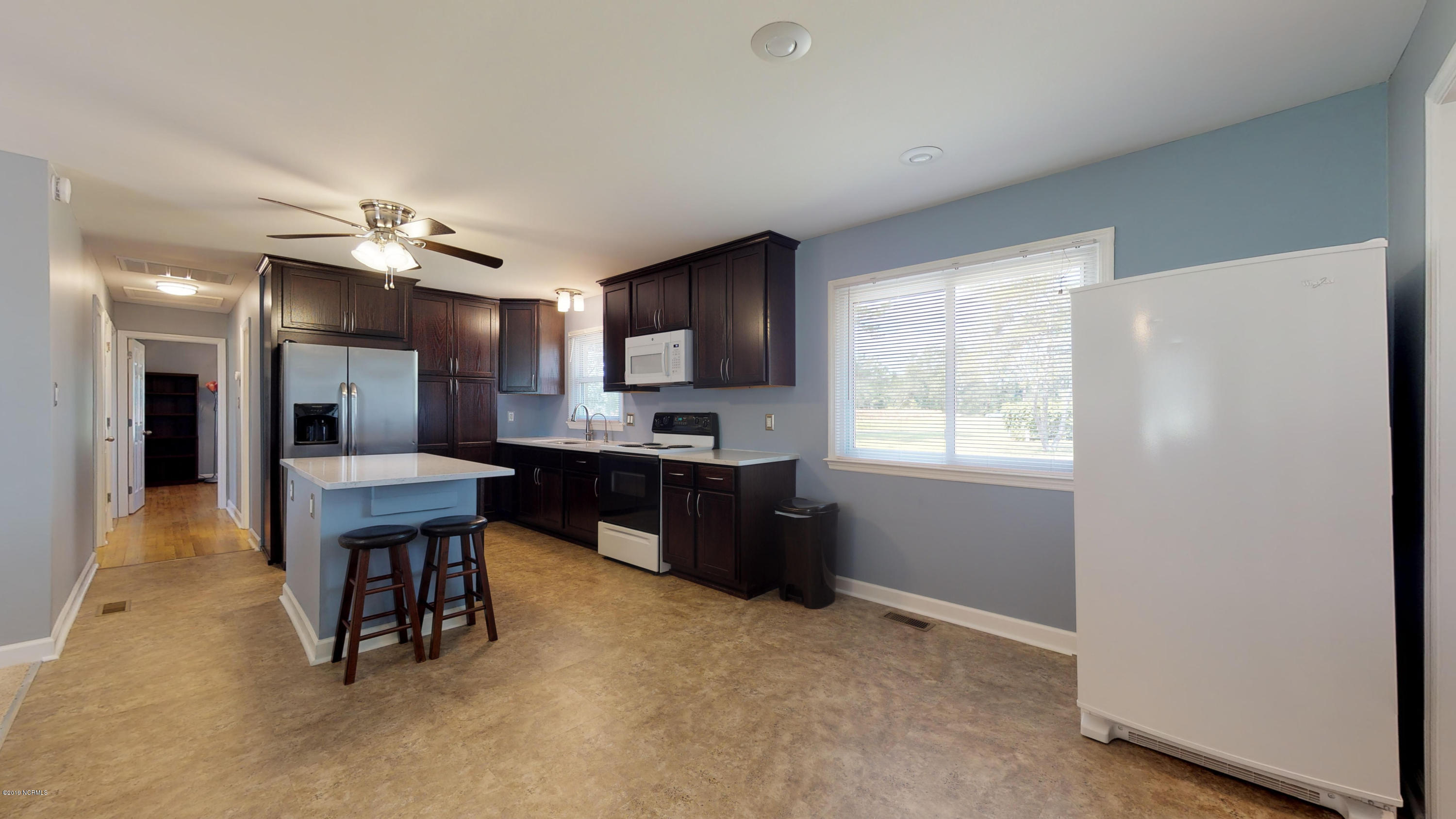 446 Loop Road Cove City, NC 28523 - Photo 11 of 29 446 Loop Rd-23