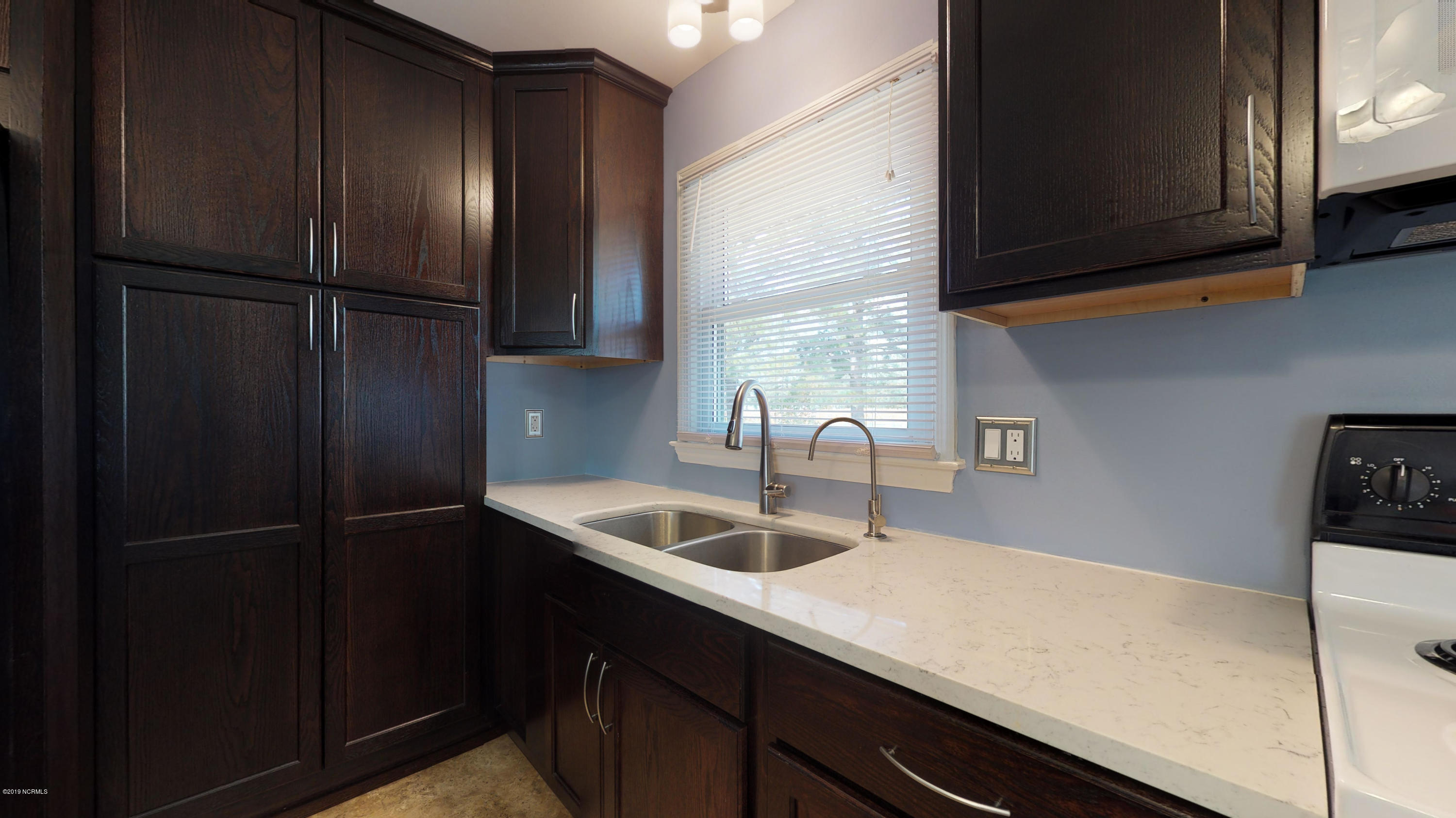 446 Loop Road Cove City, NC 28523 - Photo 12 of 29 446 Loop Rd-25