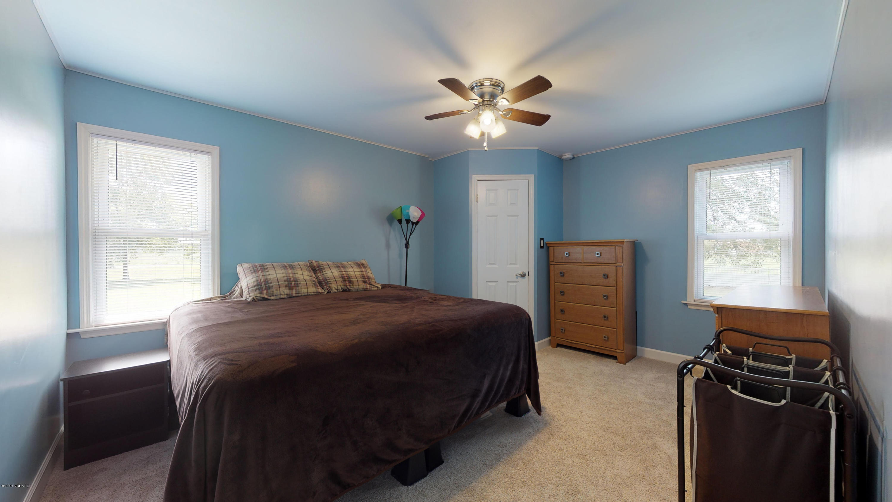 446 Loop Road Cove City, NC 28523 - Photo 13 of 29 446 Loop Rd-33