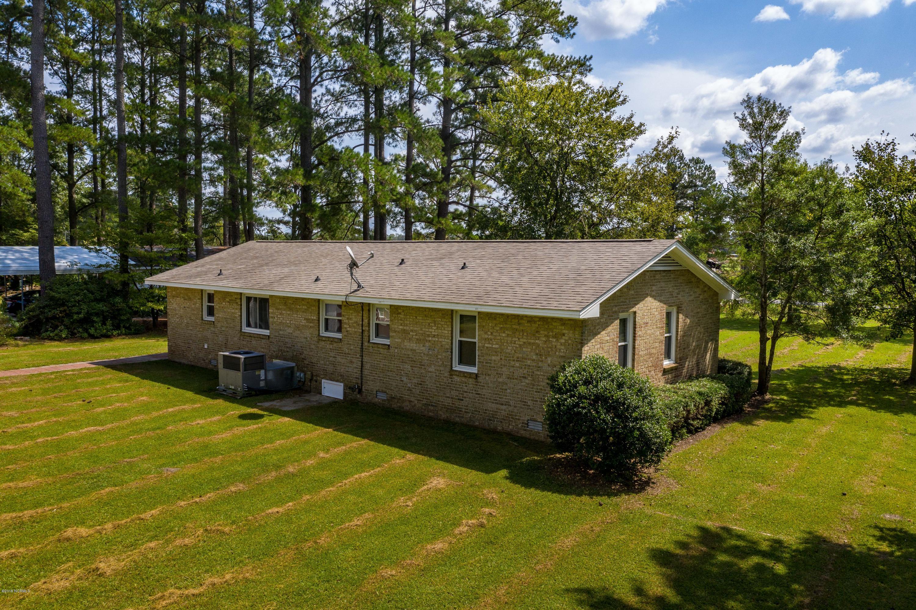 446 Loop Road Cove City, NC 28523 - Photo 23 of 29 446 Loop Rd-12
