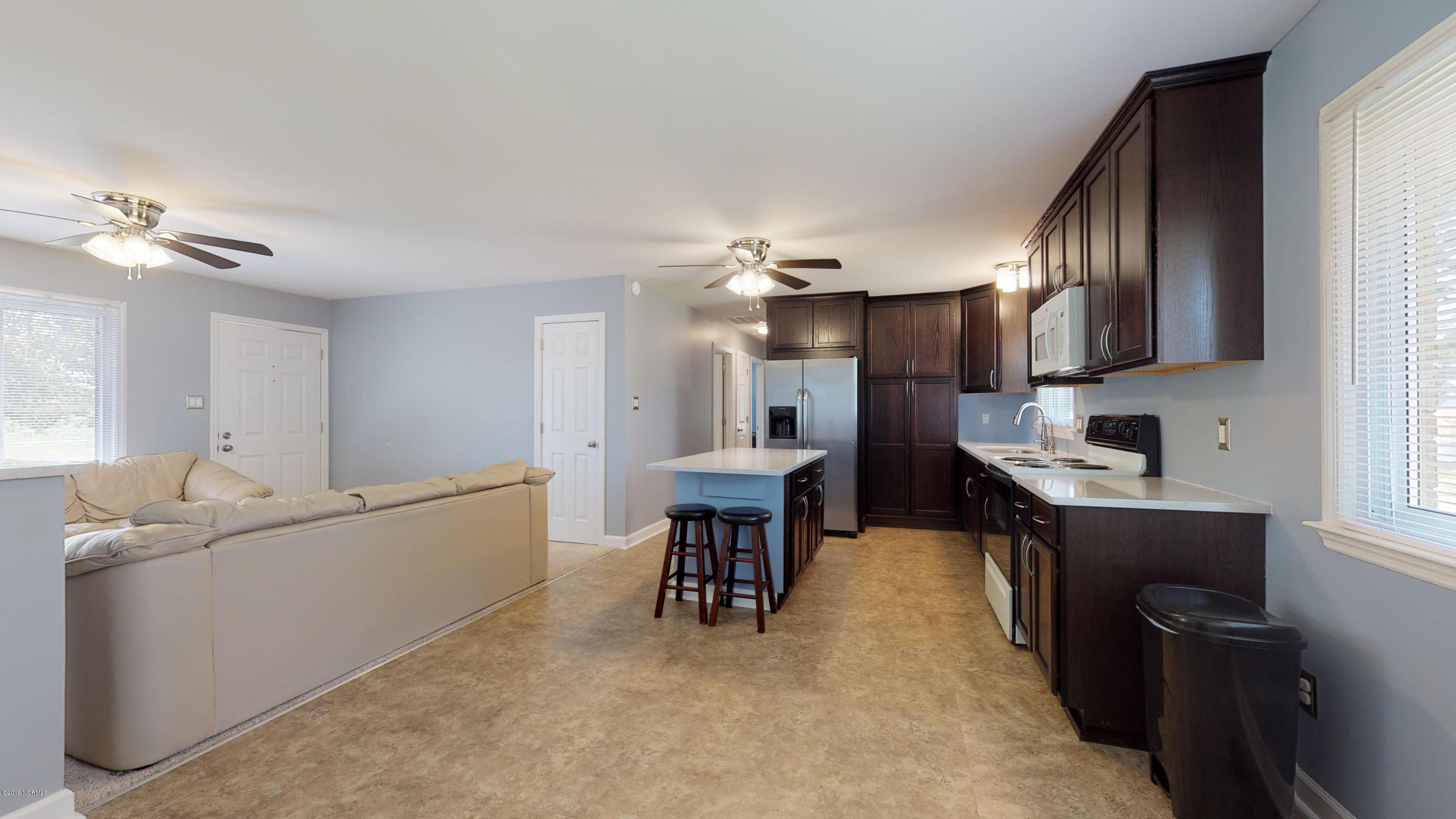 446 Loop Road Cove City, NC 28523 - Photo 7 of 29 446 Loop Rd-27