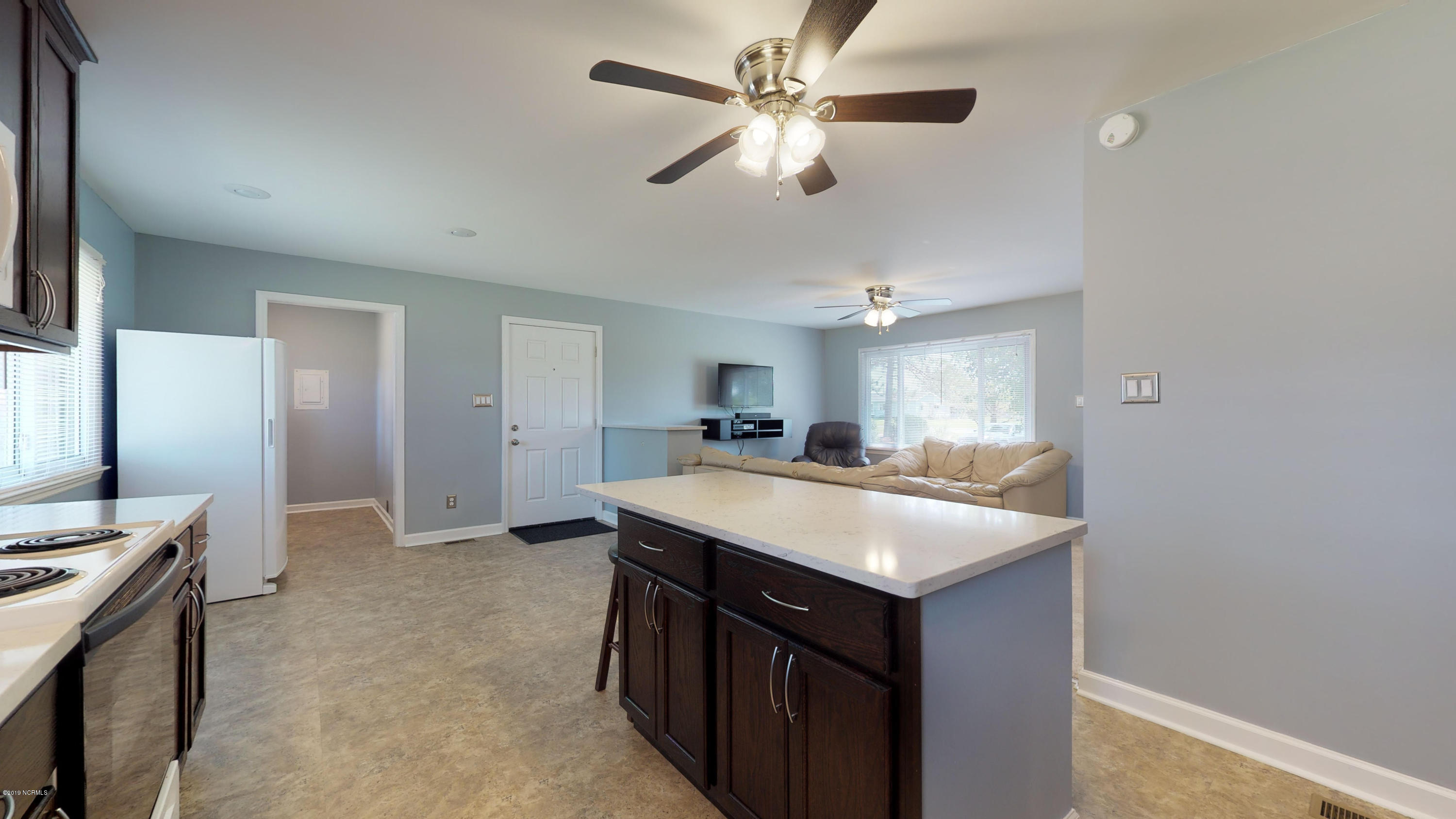 446 Loop Road Cove City, NC 28523 - Photo 10 of 29 446 Loop Rd-26