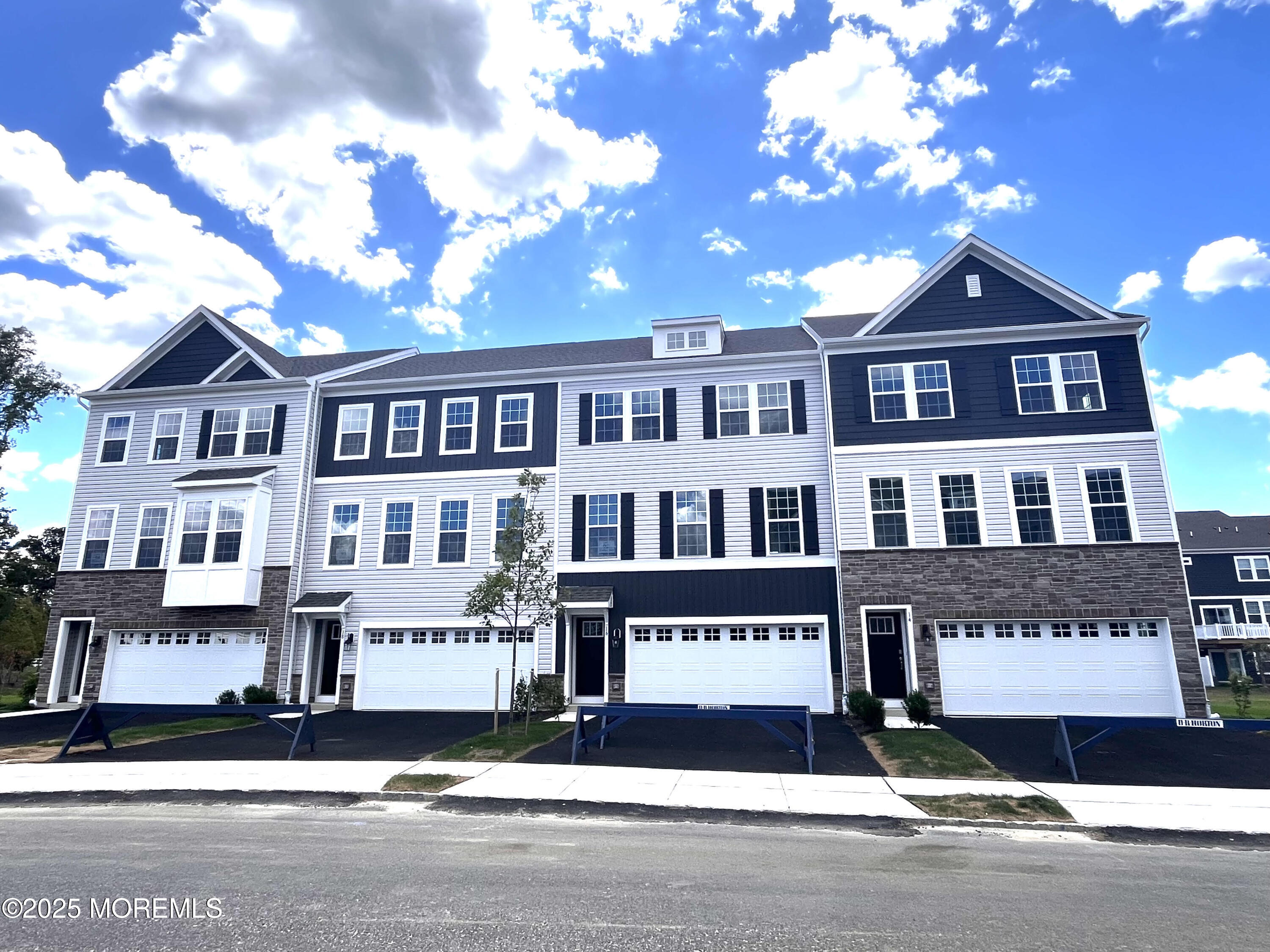 14 Rothbury Court Tinton Falls, NJ 07753 - Photo 11 of 28 Ironworks Crossings _4 Townhomes_Picture