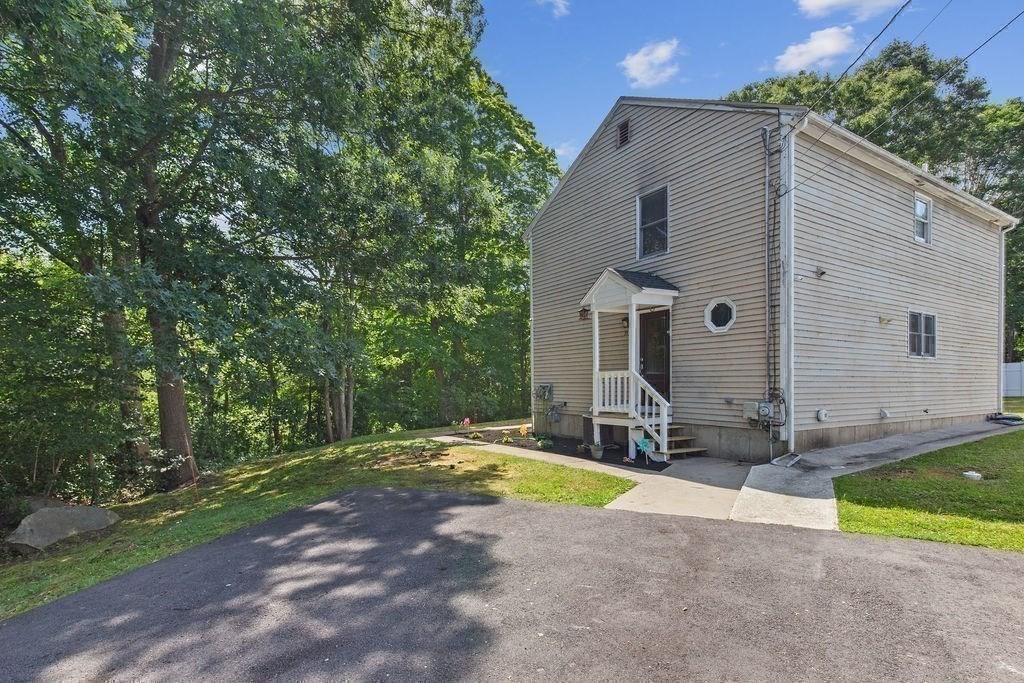 71 Dwinell Road Taunton, MA 02780 - Photo 28 of 32