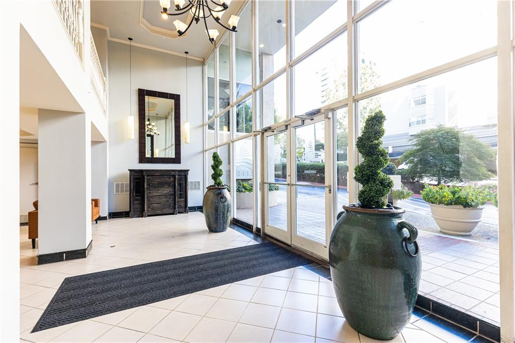 2479 Peachtree Street Northeast, Unit 1010 Atlanta, GA 30305 - Photo 13 of 14