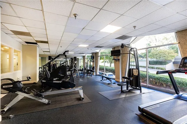 $139,900 | 2479 Peachtree Street Northeast, Unit 1010, Atlanta, GA 30305