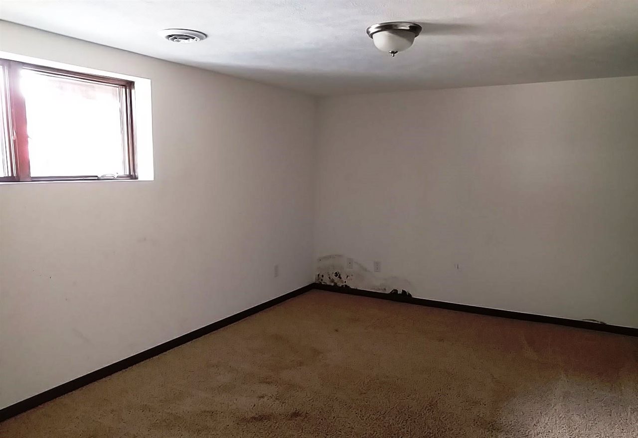 393 Cummings Road Caledonia, IL 61011 - Photo 18 of 22 Gallery Image 18