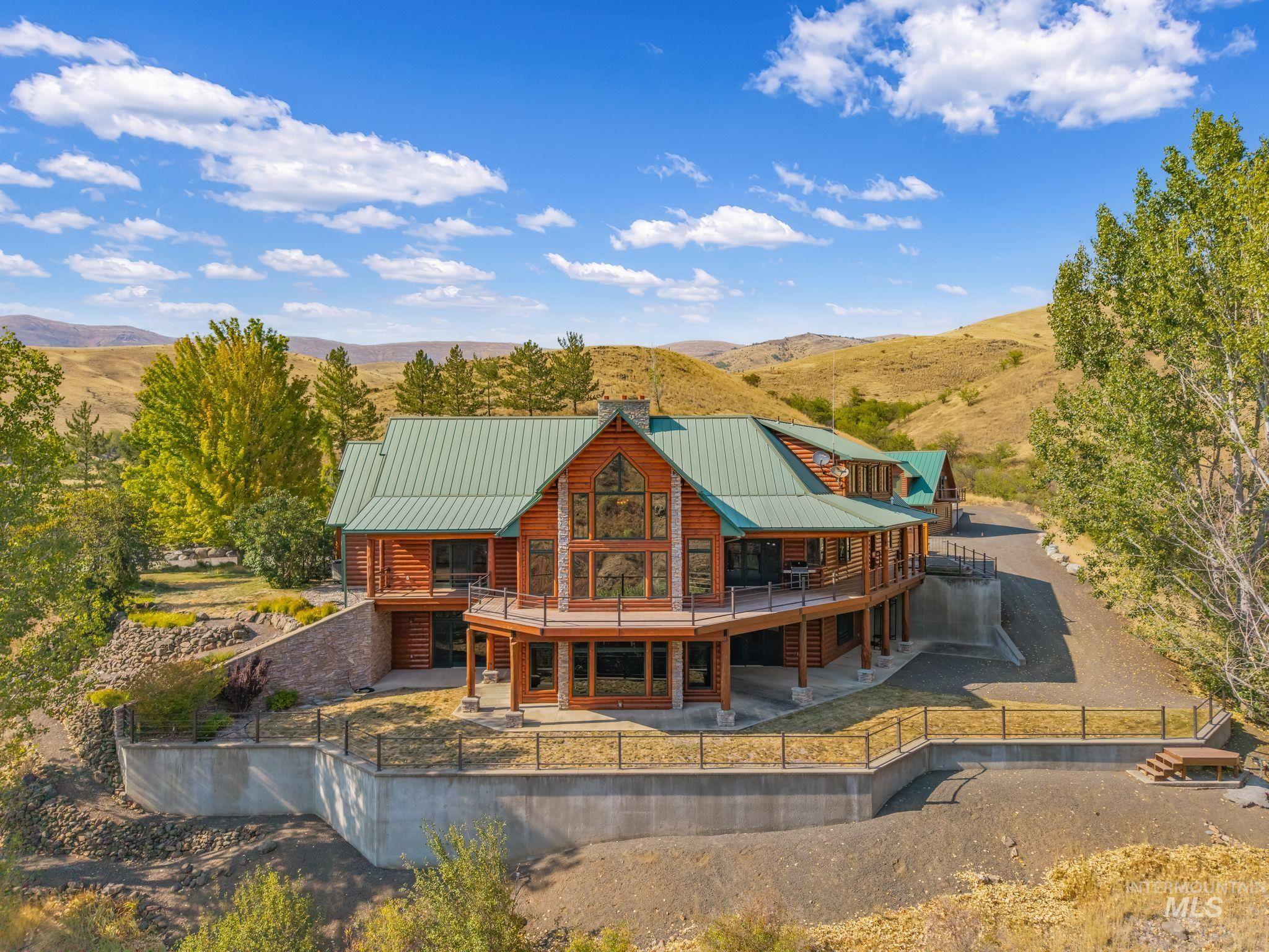327 Two Bears Road White Bird, ID 83554 - Photo 2 of 50 Gallery Image 2