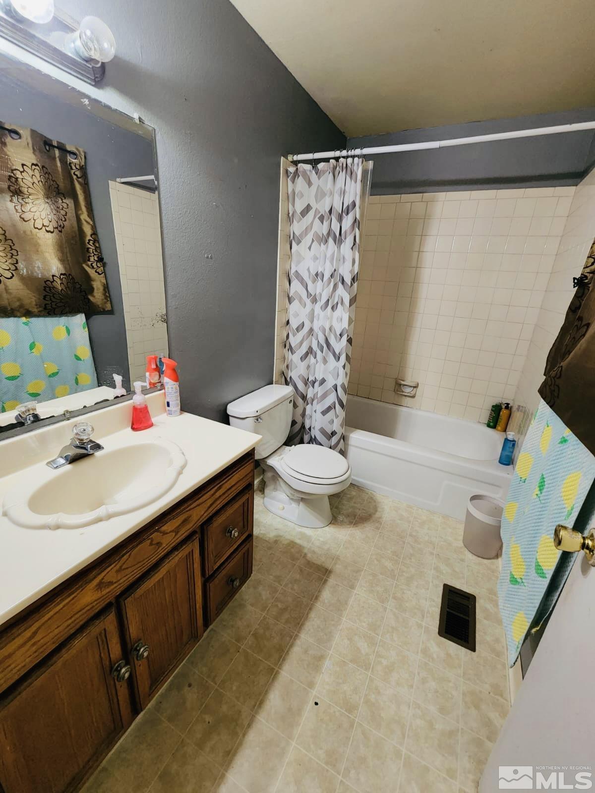 3065 Bobby Drive Reno, NV 89502 - Photo 12 of 26 Photo 12