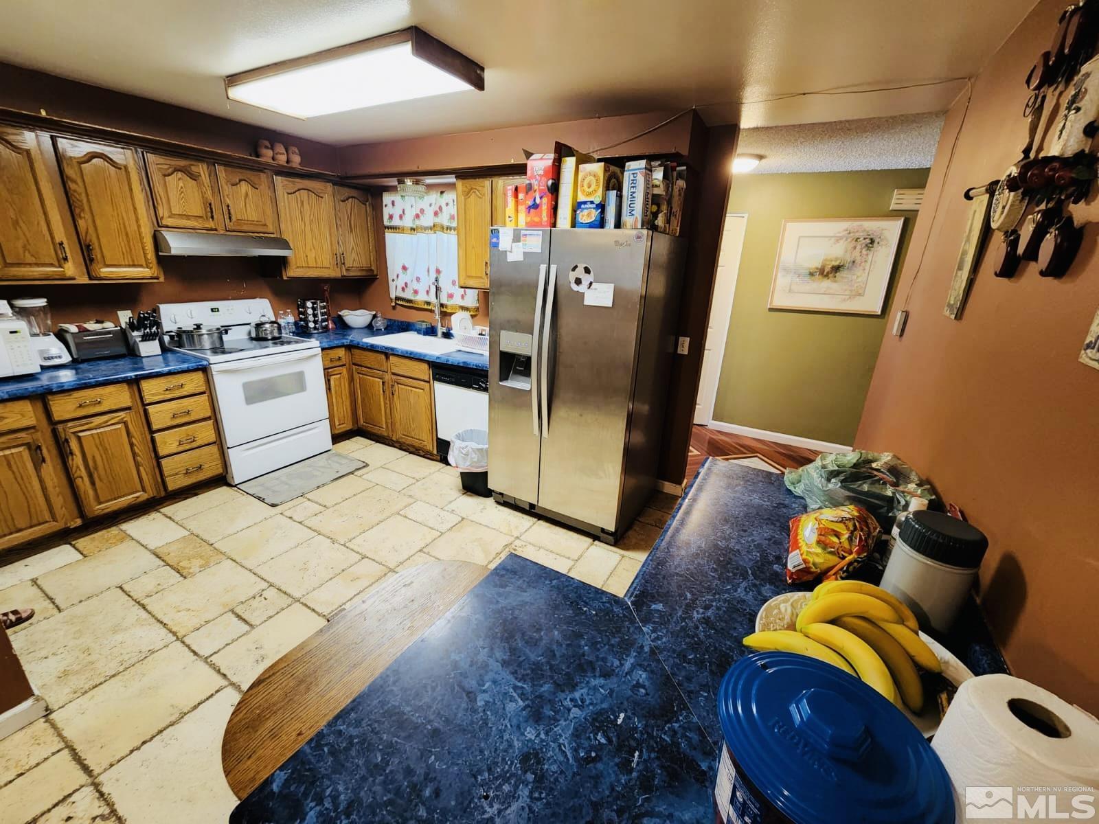 3065 Bobby Drive Reno, NV 89502 - Photo 10 of 26 Photo 10