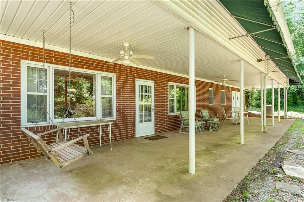 241 River Road Advance, NC 27006 - Photo 29 of 32 covered patio
