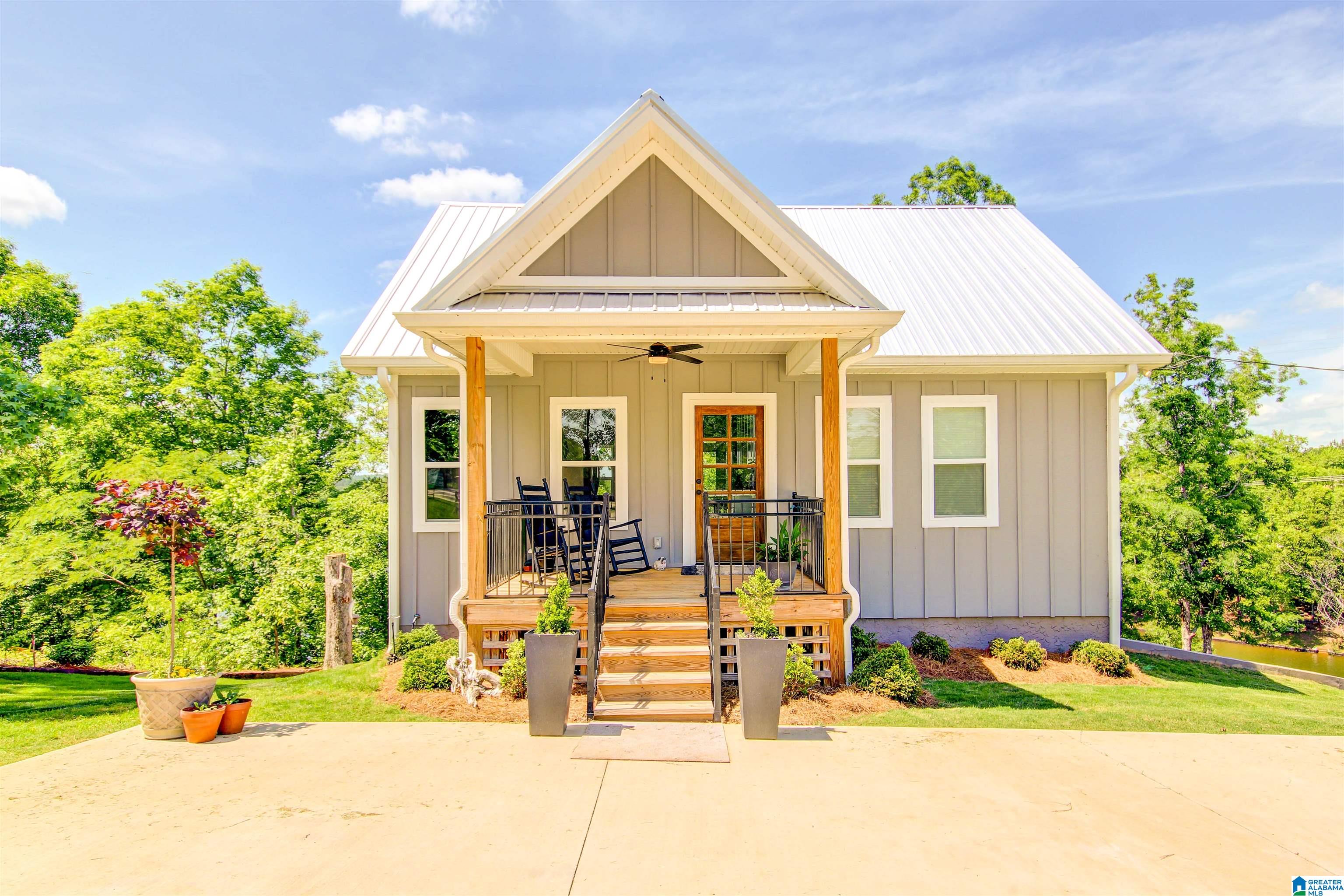 415 Point View Roanoke, AL 36274 - Photo 1 of 27
