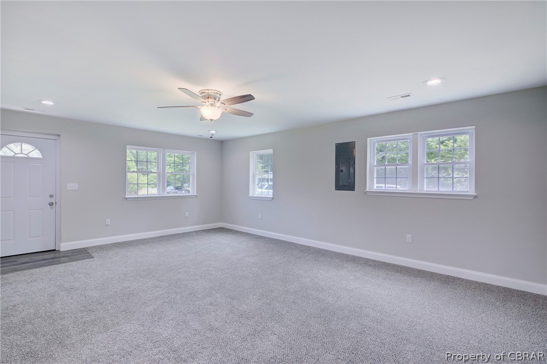 7248 Griffin Road Gloucester, VA 23061 - Photo 19 of 22 Gallery Image 19