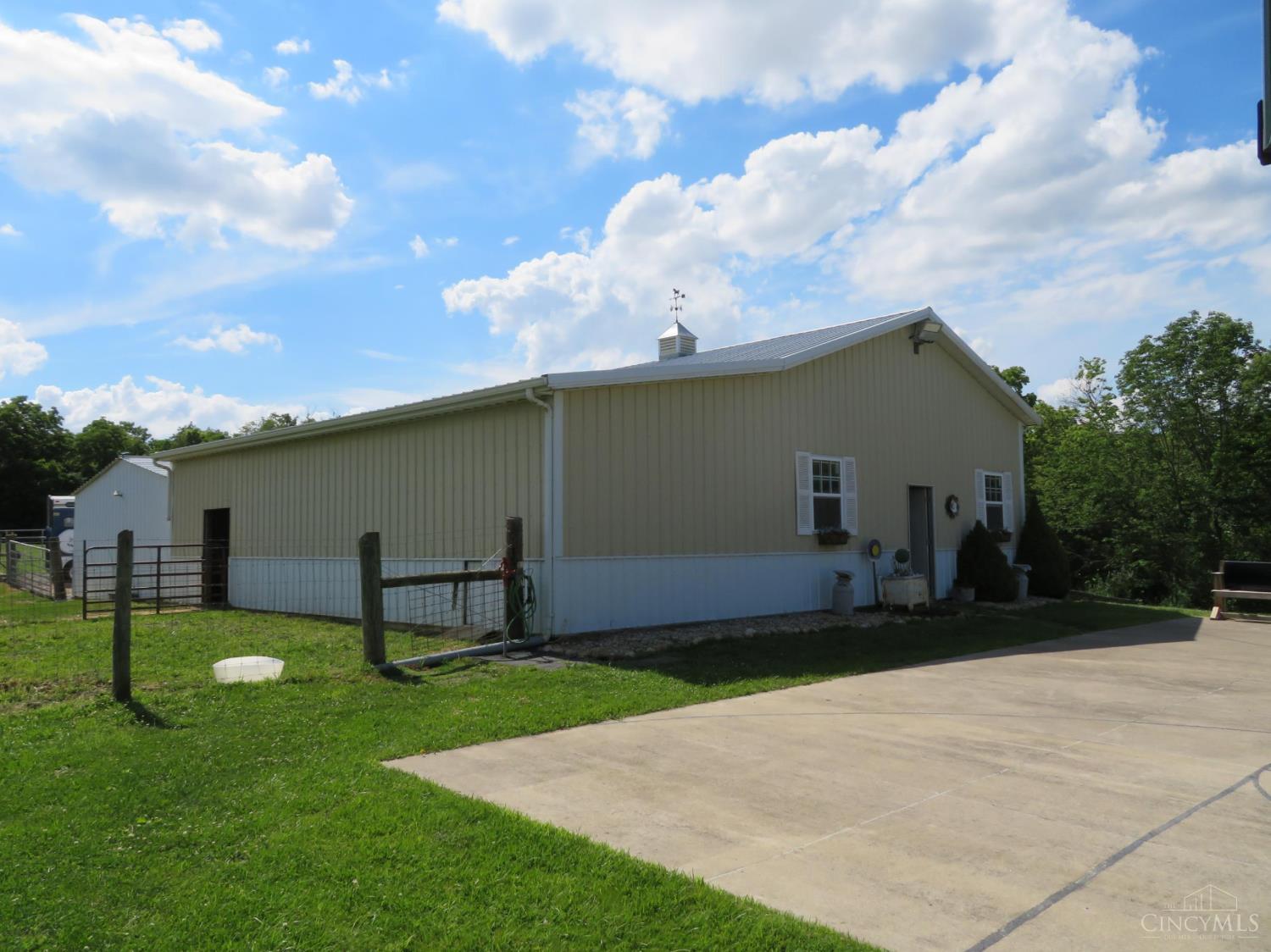 8024 Hightop Road Hillsboro, OH 45133 - Photo 64 of 97