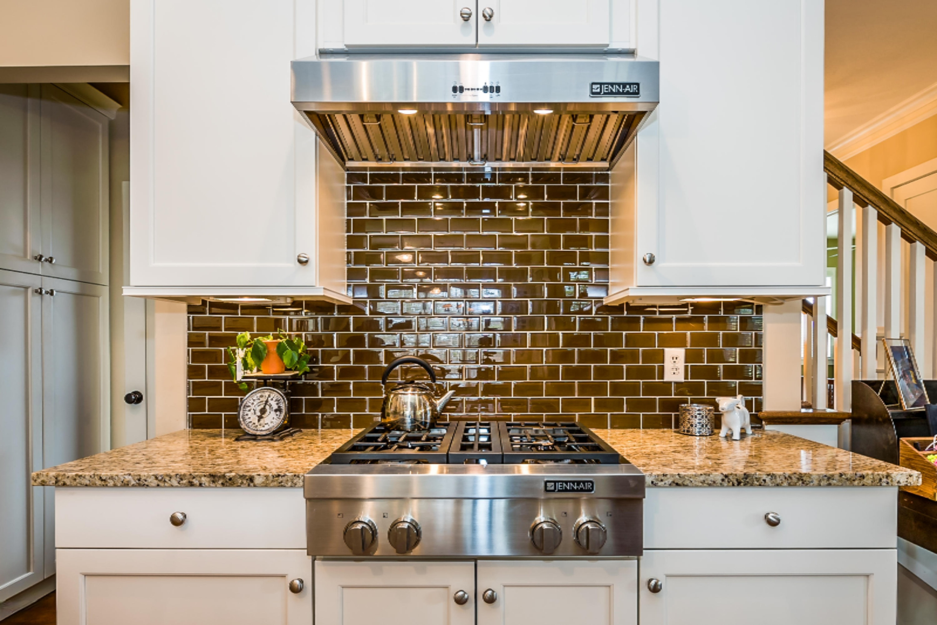 1837 Fox Ridge Trail St. Joseph, MI 49085 - Photo 10 of 38 Fox Ridge 1837 - -kitchen range