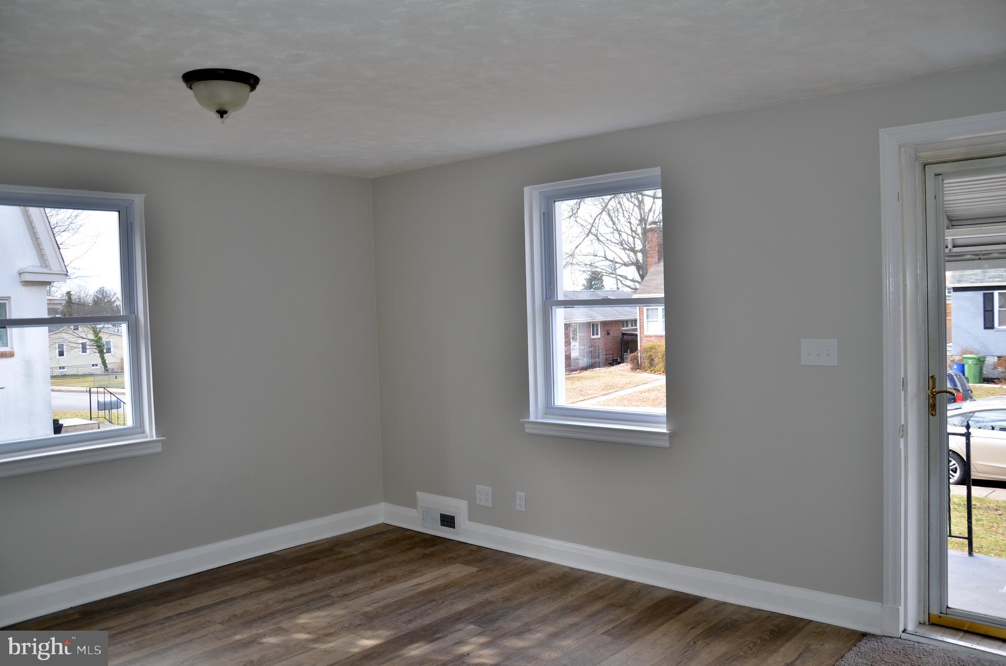 6419 Marietta Avenue Baltimore, MD 21214 - Photo 7 of 38