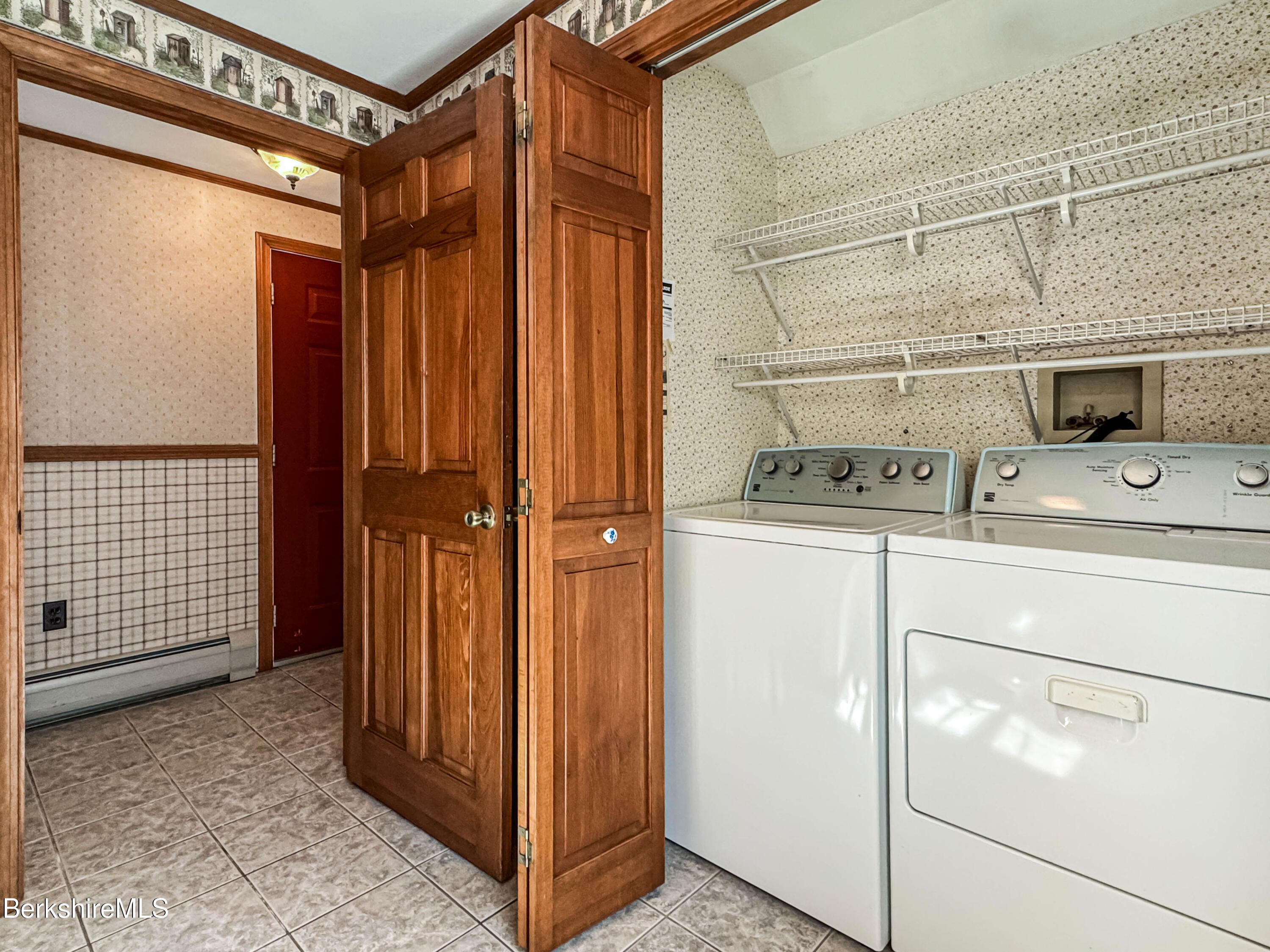 829 Main Road Savoy, MA 01256 - Photo 16 of 38 a utility room with dryer and washer