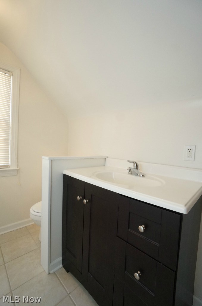 4090 Stilmore Road Cleveland, OH 44121 - Photo 21 of 25