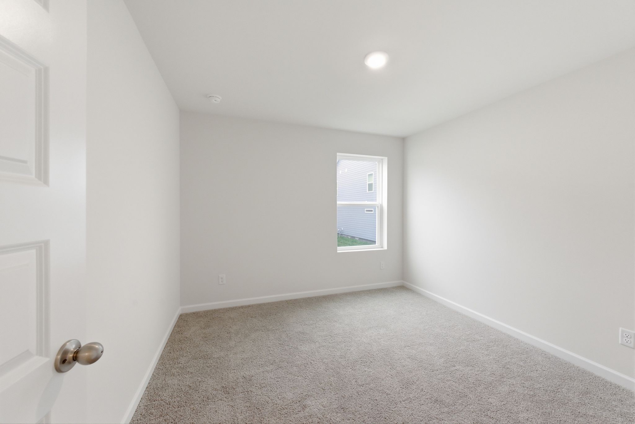 1310 Godwin Road Hermitage, TN 37076 - Photo 25 of 32 a view of an empty room and a window
