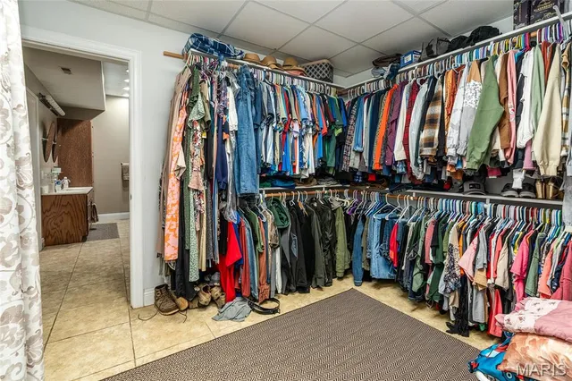 $590,000 | 800 Old Broughton Road, Eldorado, IL 62930