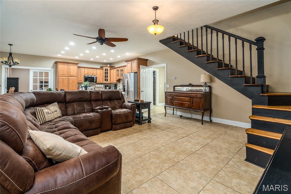 800 Old Broughton Road Eldorado, IL 62930 - Photo 27 of 97