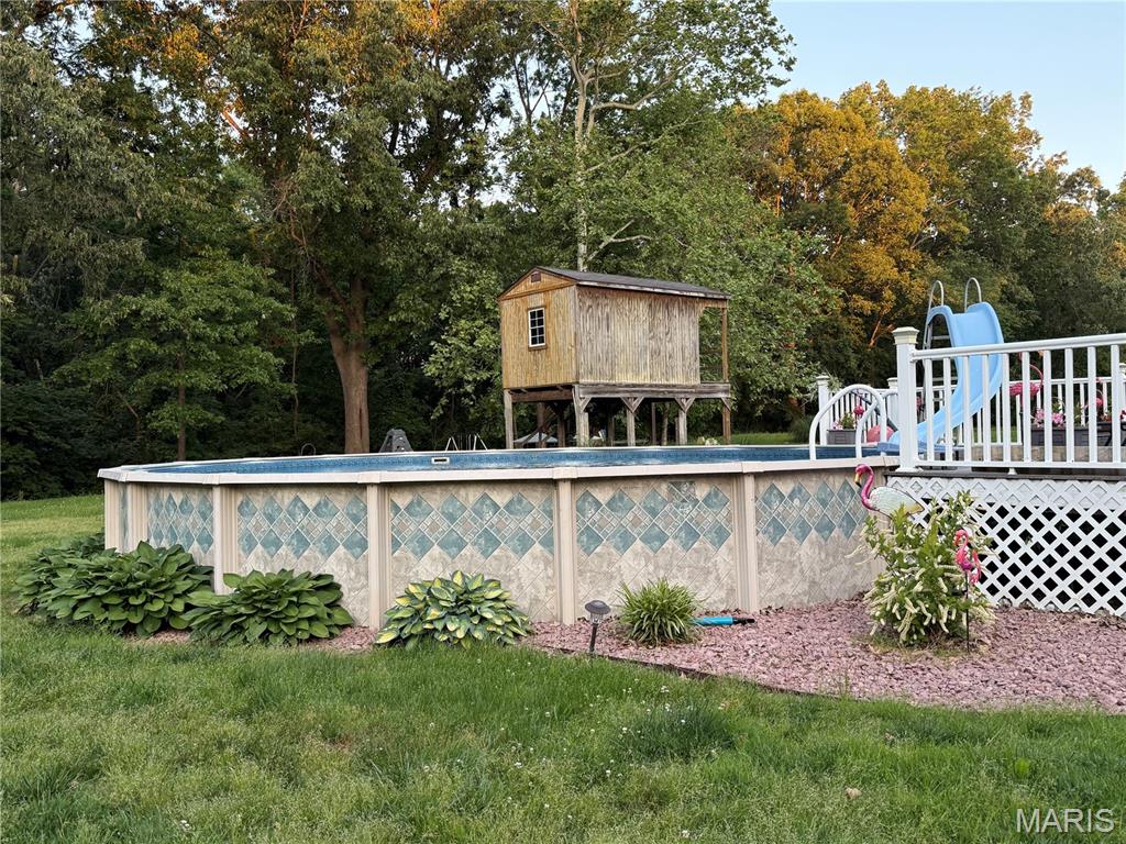 800 Old Broughton Road Eldorado, IL 62930 - Photo 3 of 97