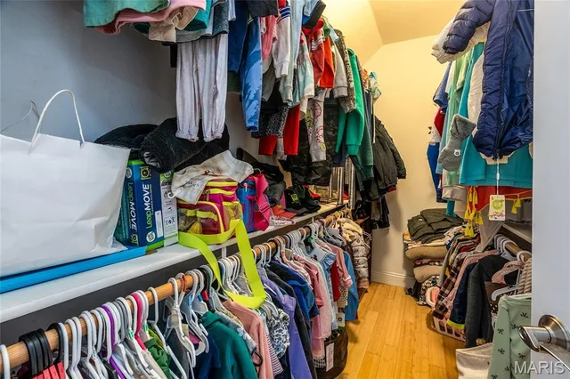 $590,000 | 800 Old Broughton Road, Eldorado, IL 62930