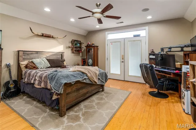 $590,000 | 800 Old Broughton Road, Eldorado, IL 62930