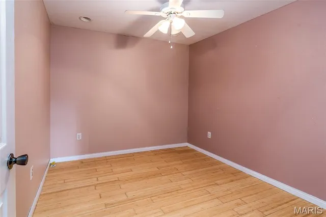 $590,000 | 800 Old Broughton Road, Eldorado, IL 62930