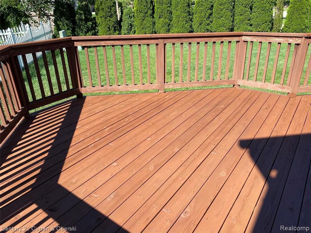9721 Stark Road Livonia, MI 48150 - Photo 41 of 44