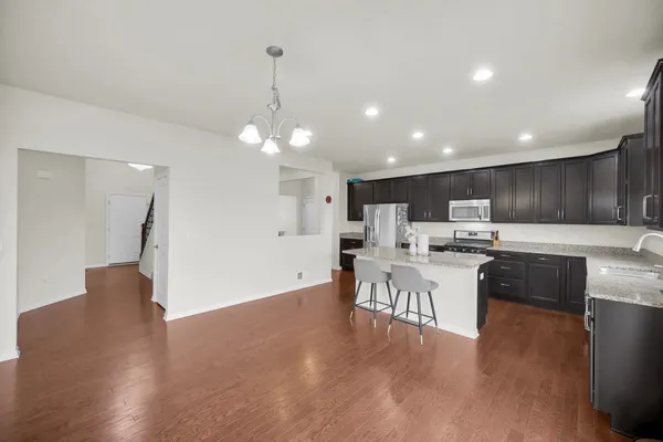 $675,000 | 4255 Fraser Circle, Naperville, IL 60564